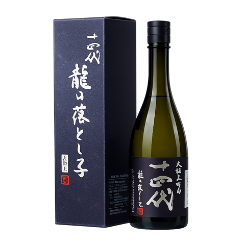 Juyondai Ryu No Otoshigo Junmai Daiginjo 720mL on white background